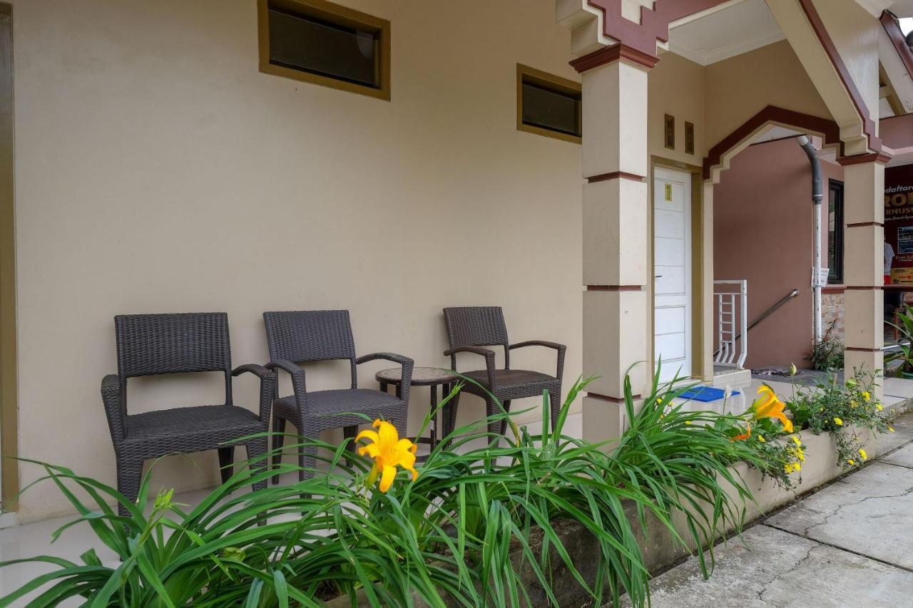Reddoorz Syariah Near Taman Rekreasi Kalianget Wonosobo 호텔 외부 사진
